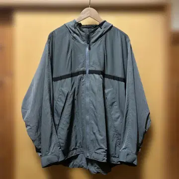 90s Eddie Bauer nylon jacket 'Khaki'