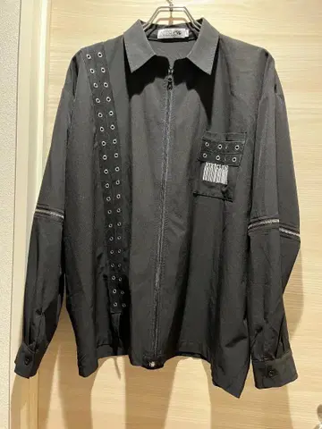 블랙 지퍼 점퍼