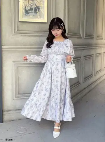 evelyn 어깨 리본 꽃무늬 원피스