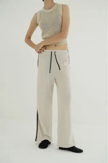 CLANE PILE LINE PANTS
