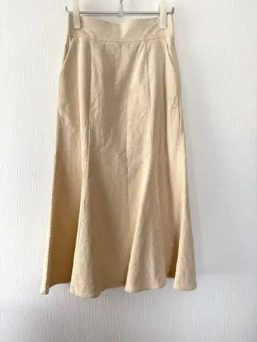 ray beams 코듀로이 플레어 스커트