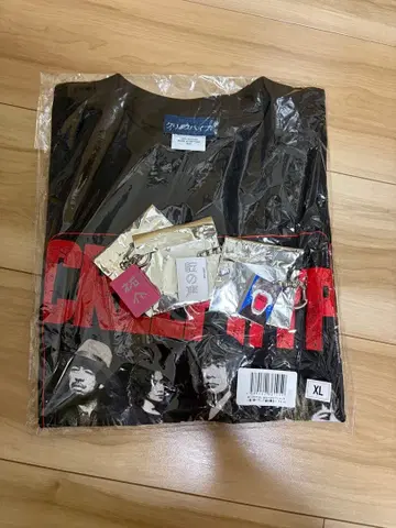 크리프하이프 T셔츠 블랙 XL + 서적 키링 1종 (선택해주세요)
