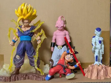 드래곤볼 피규어 4체 일괄