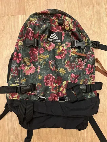GREGORY 꽃무늬 백팩