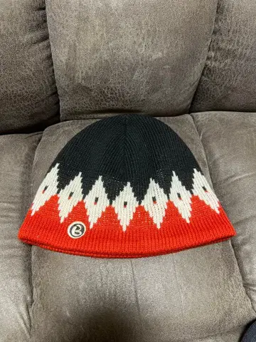 Burton 니트 모자 비니 블랙 빨간색 화이트