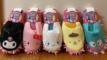산리오 캐릭터즈 룸슈즈 발바닥 모프 포함 5종 세트 새상품