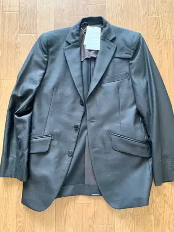 JOHN BULL CLASS 실크 46% 울 54% 블랙 일본제