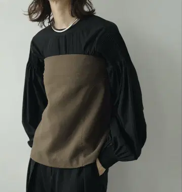anuke Cutoff Bare Bustier 안누크