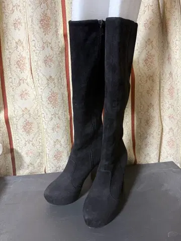 미사용 새상품 R&E 스웨이드 롱 부츠