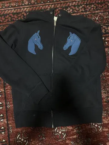 labyrins Dont Cry Horse Zip Hoodie NAVY
