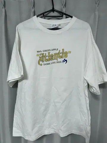 미세스 그린애플 티셔츠 M 사이즈