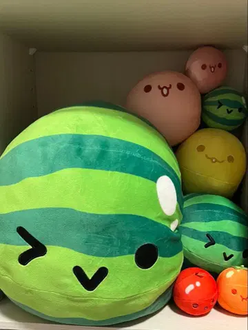 커다란 수박 모양 봉제 인형 수박 게임