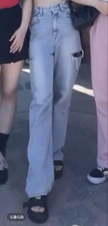 LA 로고 자수 하이웨스트 데님