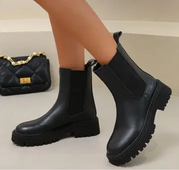 블랙 사이드 고어 부츠 통굽