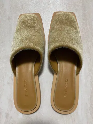 가격 인하 JEANASIS 골드 퍼 스퀘어토 샌들 M 사이즈 새상품