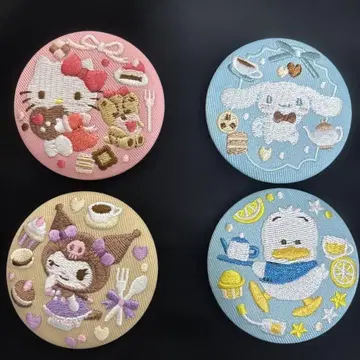 산리오 자수 캔뱃지 4개 세트