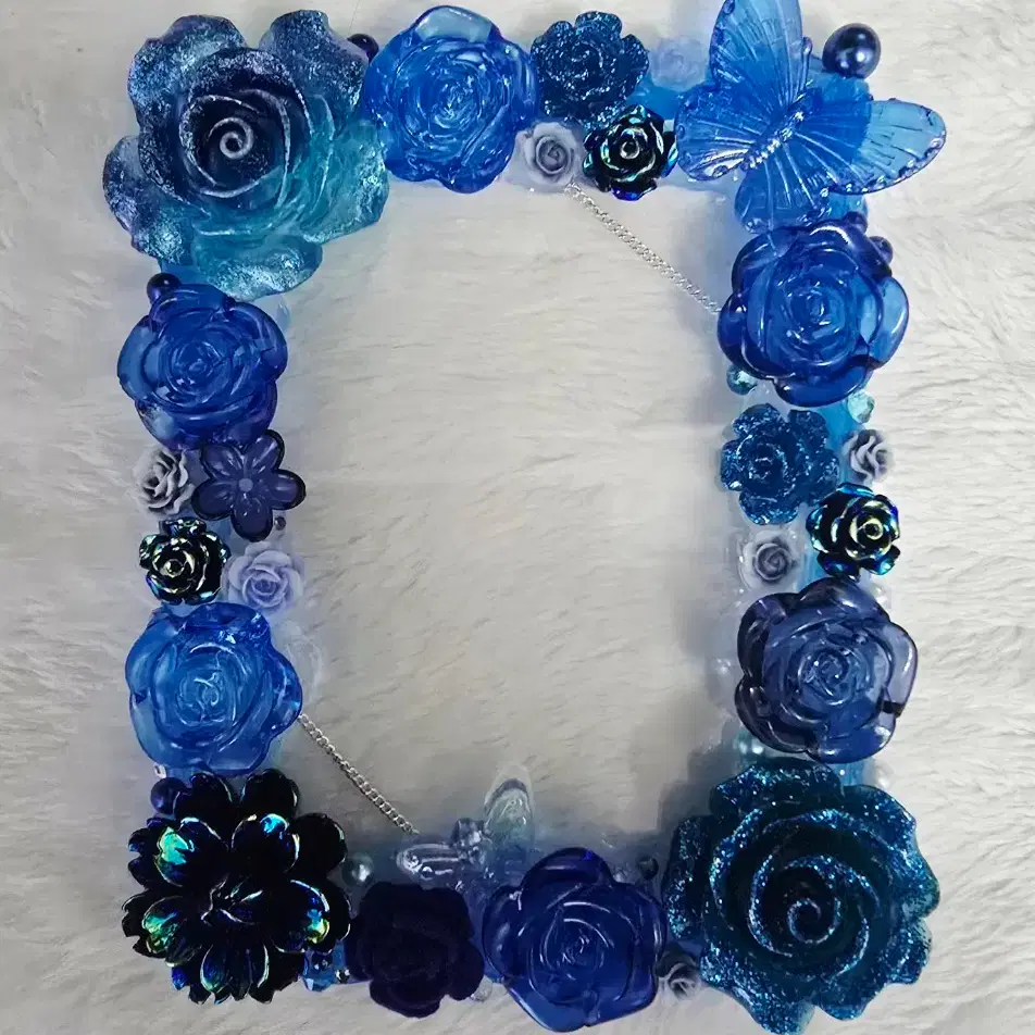 Luxury Deep Blue Chain Decoden Top Kkku Poca Holder