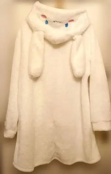 산리오 캐릭터즈 시나모롤 귀 달린 후드 플리스 롱 후드티