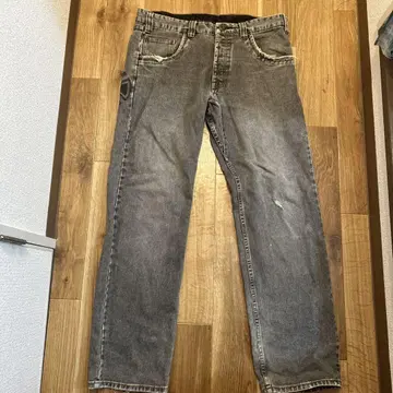 인디펜던트 아이언 크로스 블랙 데님 팬츠