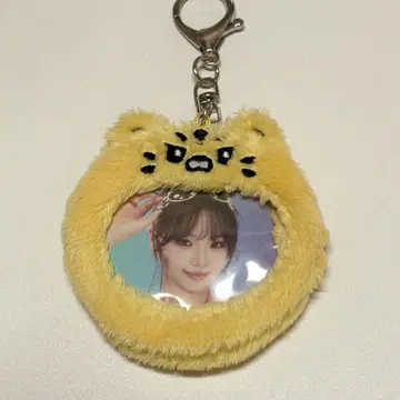 르세라핌 채원 캔뱃지 키링