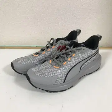 새상품 택 포함 푸마 남성용 스니커즈