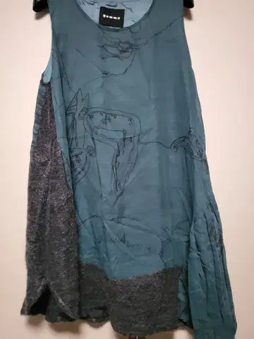 아트 프린트 슬리브리스 원피스 gomme