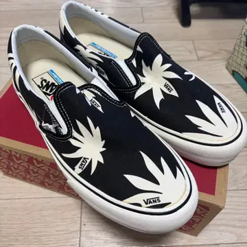 새상품 별주 VANS 클래식 슬립온 27.0
