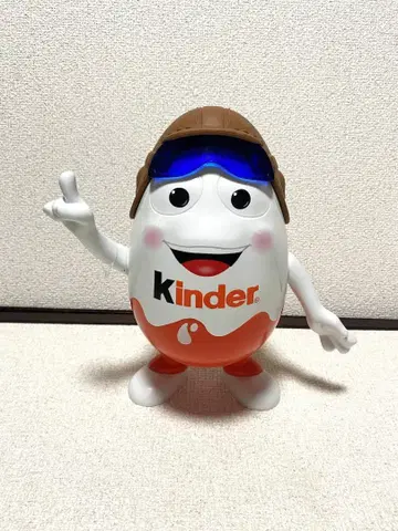 Kinder 캐릭터형 피규어