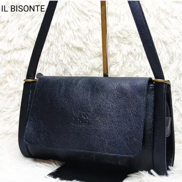 새상품급 일비종떼 원숄더 가죽 네이비 로고 엠보 골드 금장 장식