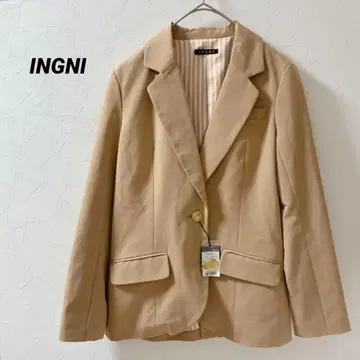 [ 새상품 ] 잉그 베이지 테일러드 자켓 깔끔한 포멀 업무용