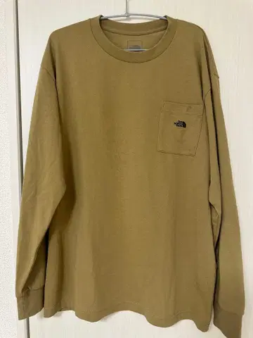 THE NORTH FACE 카키 긴팔 티셔츠