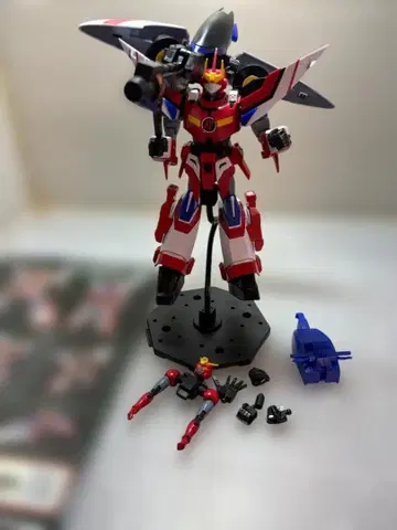 MODEROID 기갑경찰 메탈잭 하이퍼 레드잭 아머 완성품