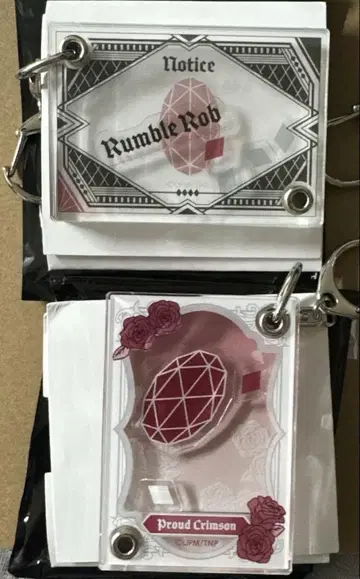 우타프리 쿠로사키 란마루 바스락 아크릴 키링 탭 포함 2종 세트