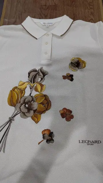 한정 판매 [ LEONARD ] 꽃무늬 자수 피케 셔츠 LL 사이즈