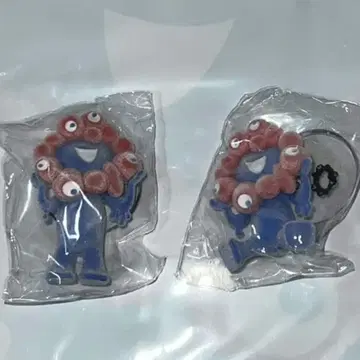 미야쿠미야쿠 플로키 피규어