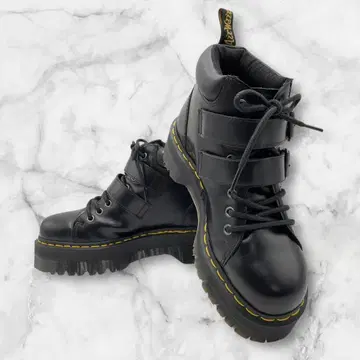 [ 데드스탁 제품 ] Dr.martens 8홀 가죽 부츠 벨트 통굽