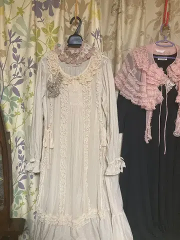 사엘라 히스 크로네 무광 면 소재 초커 복숭아색