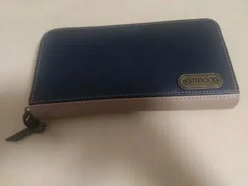 OUTDOOR PRODUCTS 장지갑 블랙&베이지