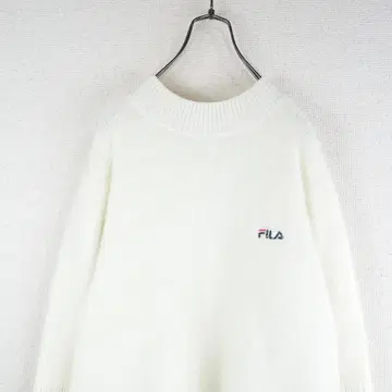 G9073*FILA 휠라 원 포인트 니트 스웨터 흰색 화이트 LL