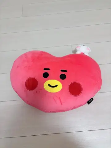 TATA 쿠션