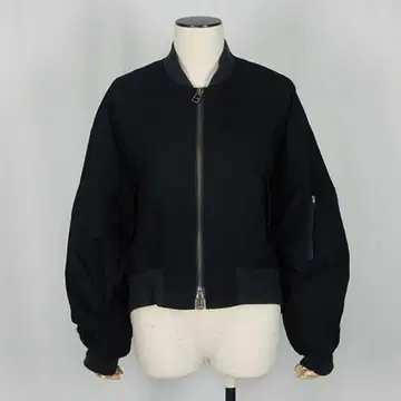 크로셰 블랙 MA-1 자켓