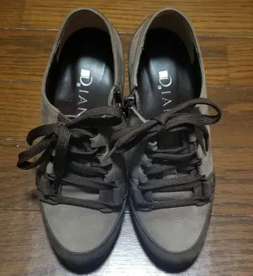 다이애나 스웨이드 부티 브라운 계열 21.5cm