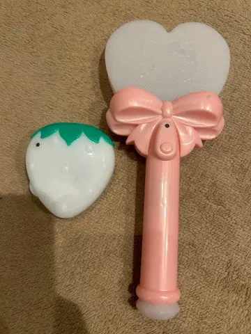 산리오 퓨로랜드 미라클 하트 라이트 딸기 라이트