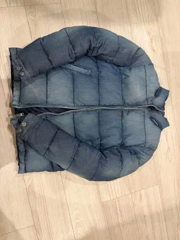데님풍 후드 부착 다운 자켓