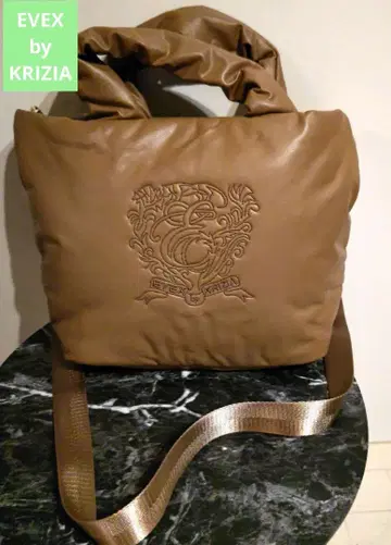 EVEXbyKRIZIA 여성용 숄더백 핸드백 새상품