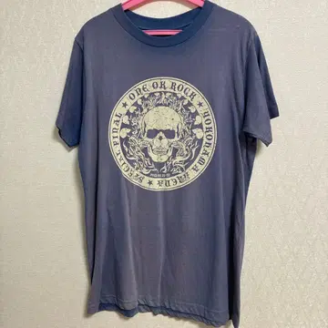 ONE OK ROCK 스컬 디자인 티셔츠