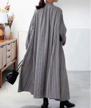 No one knows 개더 원피스 스트라이프 패턴 텐트 라인 M L