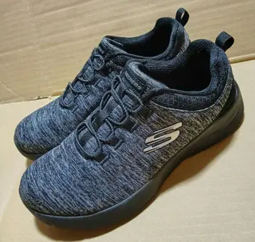 스케쳐스 스니커즈 23.5cm