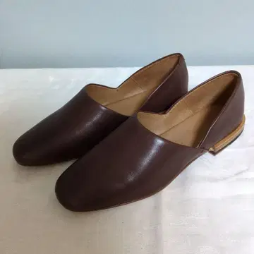 JAM 브라운 플랫슈즈