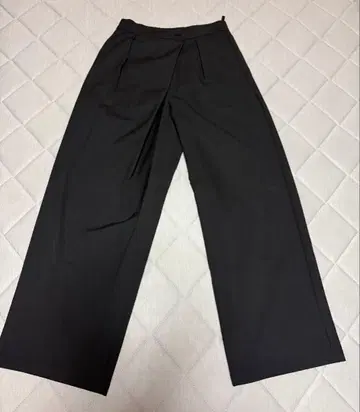 언타이틀 블랙 와이드 팬츠 턱인 사이즈 1